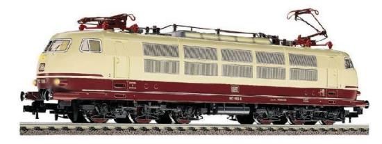 Electric locomotive BR 103.1<br /><a href='images/pictures/Fleischmann/74376.jpg' target='_blank'>Full size image</a>
